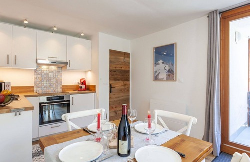 Tignes Apartment | Lovely apartment for 4 guests with WIFI, TV and balcony