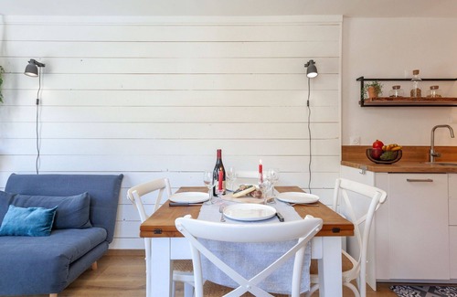 Tignes Apartment | Lovely apartment for 4 guests with WIFI, TV and balcony