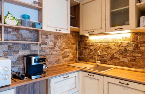 Riva Ligure Apartment | Lovely apartment for 5 people with WIFI, balcony and parking