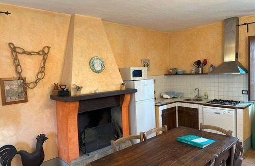 Monteleone d'Orvieto Apartment | Lovely apartment for 7 guests with pool, WIFI and parking