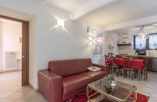 Vendone Apartment | Lovely apartment for 6 guests with A/C, WIFI, TV, terrace, pets allowed and parking