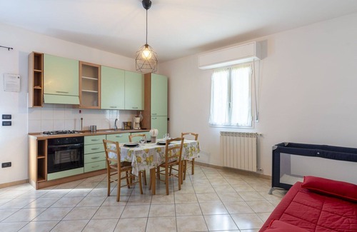 Gazzelli Apartment | Lovely apartment for 4 people with pool, WIFI, balcony, pets allowed and panoramic view