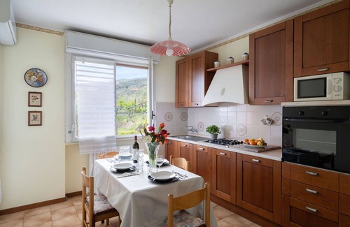 Dolcedo Apartment | Lovely apartment for 10 people with WIFI, private pool, TV and patio