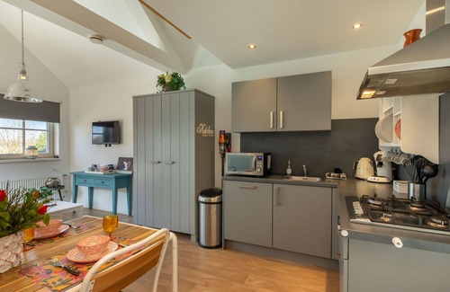 Vlissingen Apartment | Lovely apartment for 2 people with WIFI, TV, pets allowed and parking