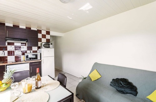 Anglet Apartment | Lovely apartment for 4 guests with WIFI, TV, terrace and parking