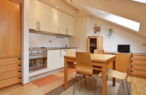 Alba Apartment | Lovely apartment for 4 people with WIFI, TV and parking