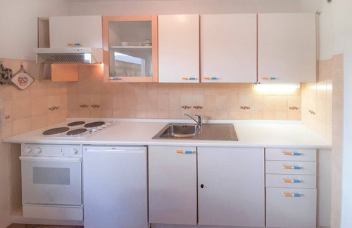 Alba Apartment | Lovely apartment for 4 guests with TV and pets allowed