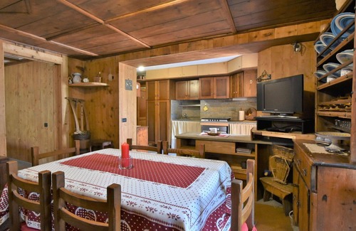 Fraccia Apartment | Lovely apartment for 4 people with WIFI, TV and pets allowed