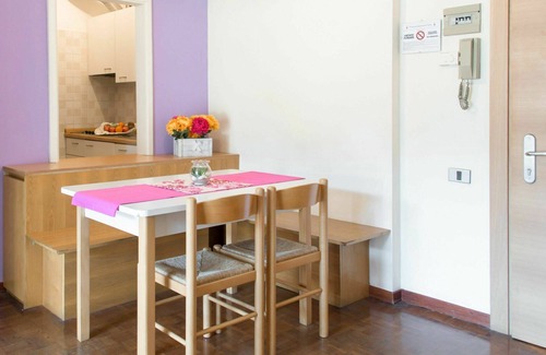 Riva del Garda Apartment | Lovely apartment for 5 guests with WIFI, pool, TV, balcony and parking