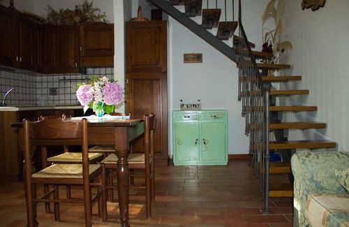 Pian di Sco Apartment | Lovely apartment for 5 guests with WIFI, pool and TV