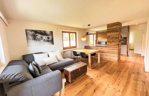Falera Apartment | Lovely apartment for 6 guests with pool, WIFI, TV, balcony and panoramic view
