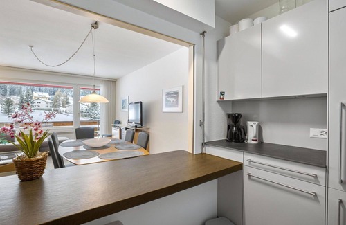 Parpan Apartment | Lovely apartment for 6 people with WIFI, TV and balcony