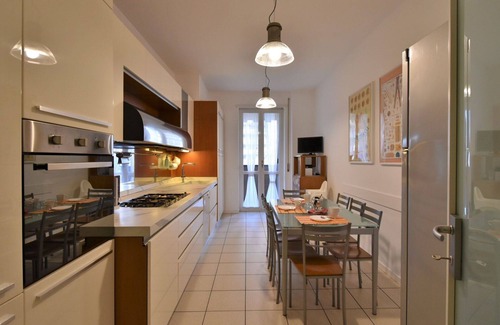 Ripamonti Corvetto Apartment | Lovely apartment for 6 guests with WIFI, A/C, TV and balcony