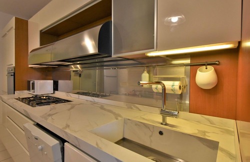 Ripamonti Corvetto Apartment | Lovely apartment for 6 guests with WIFI, A/C, TV and balcony