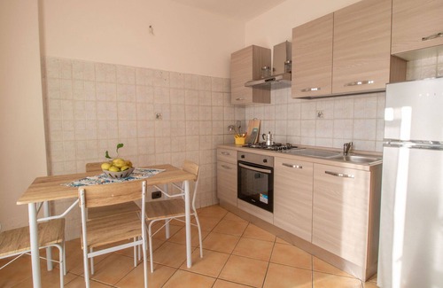 Formia Apartment | Lovely apartment for 6 people with A/C, WIFI, TV, terrace, pets allowed and parking