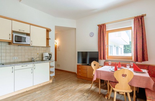 Solda Apartment | Lovely apartment for 6 guests with WIFI, TV, terrace, pets allowed, panoramic view and parking