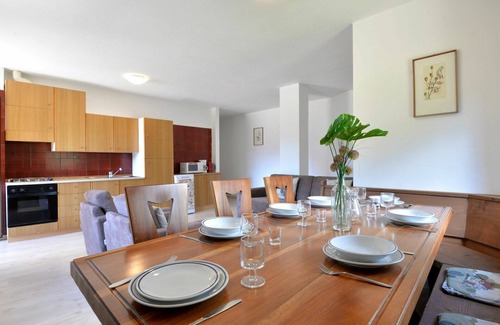 Moena Apartment | Lovely apartment for 7 guests with WIFI, TV, patio and pets allowed