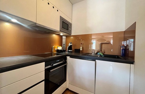 Poertschach am Woerthersee Apartment | Lovely apartment for 2 people with WIFI, TV, balcony and pets allowed