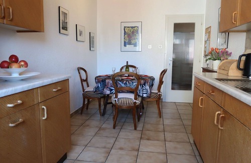 Fribourg Apartment | Lovely apartment for 4 guests with WIFI, TV and patio
