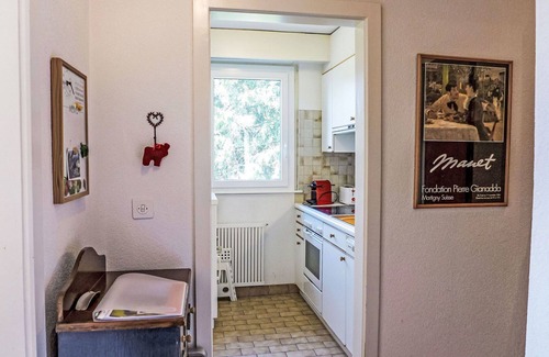 Randogne Apartment | Lovely apartment for 5 guests with WIFI, TV and balcony