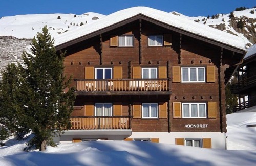 Riederalp Apartment | Lovely apartment for 6 people with WIFI, TV and pets allowed