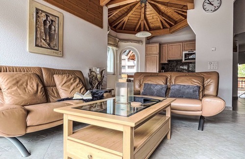 Saas-Fee Apartment | Lovely apartment for 4 people with WIFI, TV and balcony