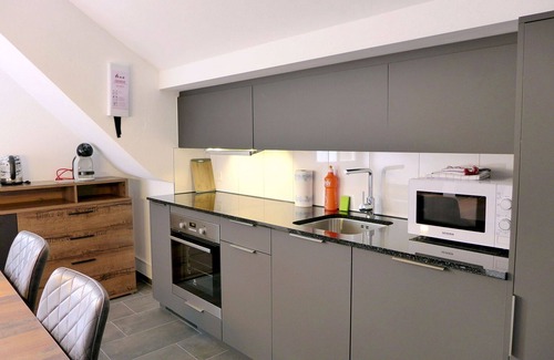 Matten bei Interlaken Apartment | Lovely apartment for 5 guests with WIFI, TV and patio