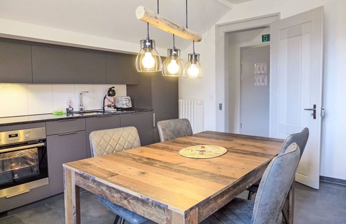 Matten bei Interlaken Apartment | Lovely apartment for 5 guests with WIFI, TV and patio