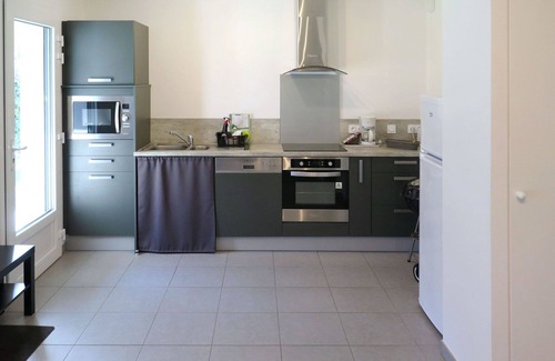 Messanges Apartment | Lovely apartment for 6 people with pool, WIFI, TV, terrace, pets allowed and parking