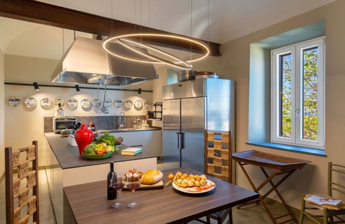 Populonia Other | Lovely apartment for 10 guests with A/C, WIFI, TV and panoramic view