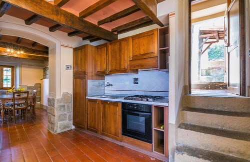 Bivio Pozzo Apartment | Lovely apartment for 7 guests with pool, WIFI, TV and panoramic view