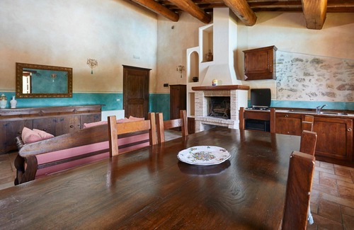 San Brizio Apartment | Lovely apartment for 4 guests with WIFI, pool, TV and pets allowed, close to Spoleto