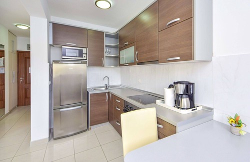 Blace Apartment | Lovely apartment for 3 people with WIFI, A/C, balcony, pets allowed and parking