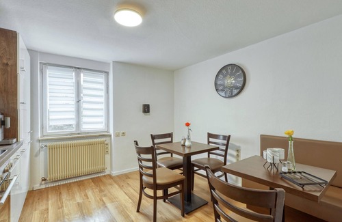 Oberweissenbrunn Apartment | Lovely apartment in Bischofsheim with WiFi