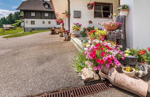 Arriach Villa | Lovely apartment in villa for 4 people with WIFI, TV and patio