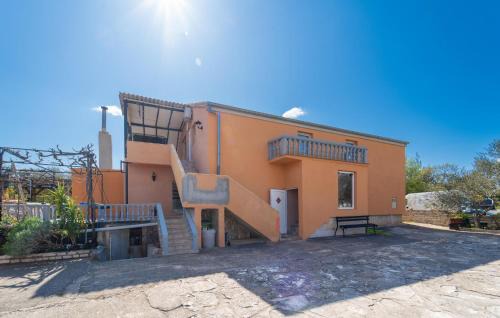 Donji Karin Apartment | Lovely Apartment In Benkovac With Wifi