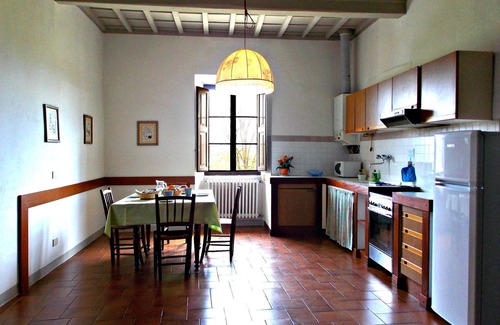 Scarperia e San Piero Villa | Lovely apartment in villa for 4 guests with pool, WIFI, TV and panoramic view