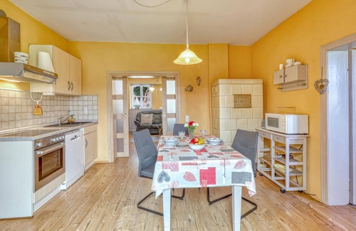 Muritz Apartment | Lovely apartment in Jabel with WiFi