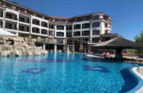 Aheloy Apartment | Lovely Apartment in peaceful family spa resort near to Nesebar
