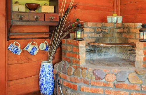 Darlowo Cottage | Lovely Apartment in Rusko with Pool & Garden