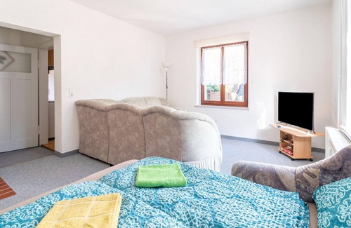 Rathmannsdorf Apartment | Lovely Apartment in Saxony with Terrace and Barbecue
