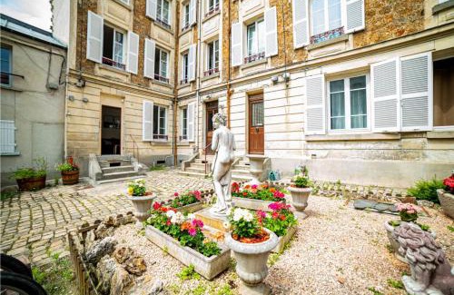 Saint-Louis Apartment | Lovely Apartment Palace of Versailles