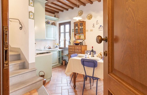 Cascine-La Croce Apartment | Lovely apartment with WIFI, A/C, TV, balcony, pets allowed and panoramic view, close to Pisa
