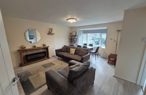 Borehamwood Apartment | Lovely & Beautiful 2 Bed-apartment in Borehamwood