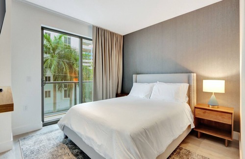 The Roads Apartment | Lovely Brickell Getaway Studio Good for Couple