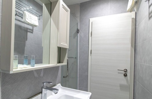 Sunderland City Centre Apartment | Lovely Budget Sunderland Studio with Great Views