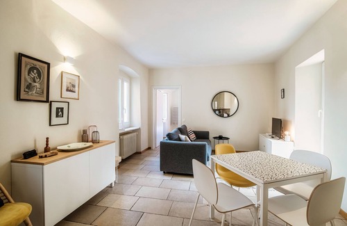 Caslano Apartment | Lovely Caslano