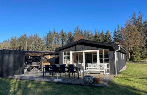 Hou House | Lovely Cottage In Hals, 250 M To The Beach