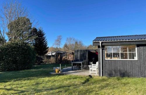 Hou House | Lovely Cottage In Hals, 250 M To The Beach