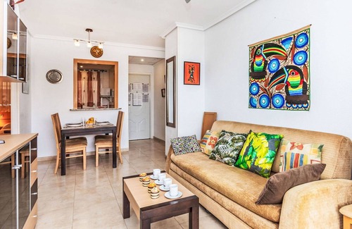 Cabanes Apartment | Lovely apartment for 6 guests with pool, A/C, TV and terrace